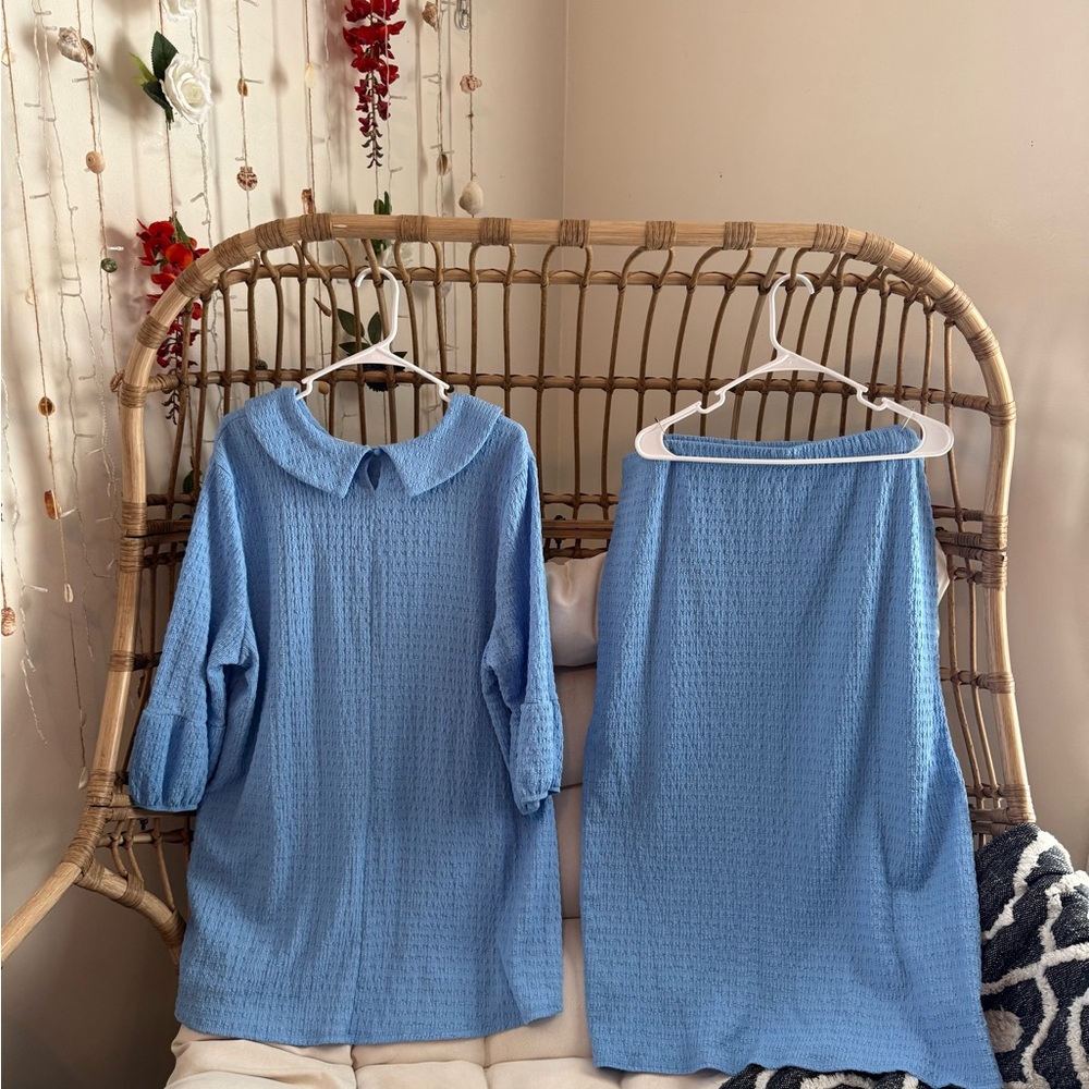 🩵 Blue Top & Skirt Set 🩵 - Picture 2 of 3